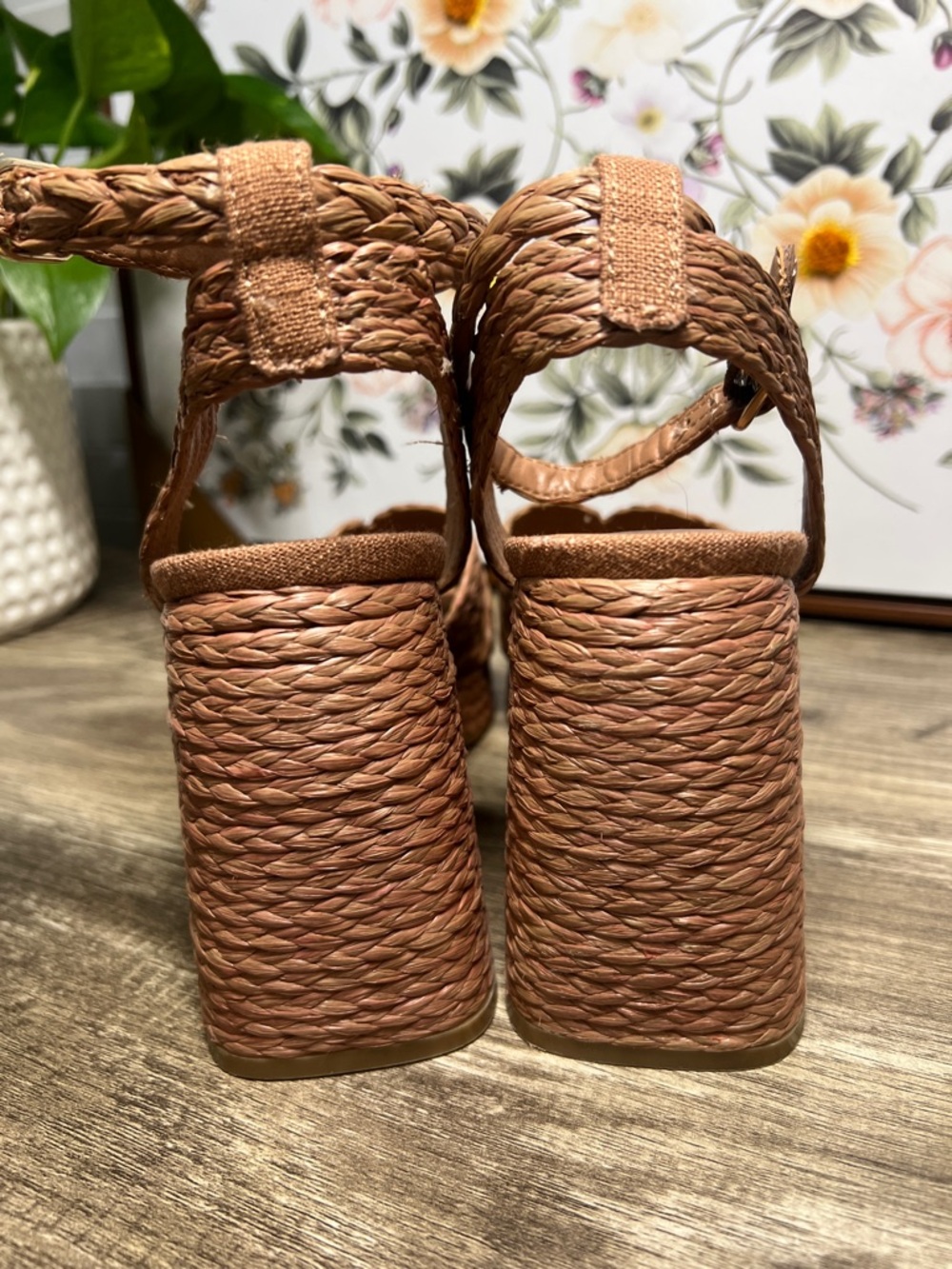 Marc Fisher Braided Platform Sandals in Tan - Picture 5 of 8